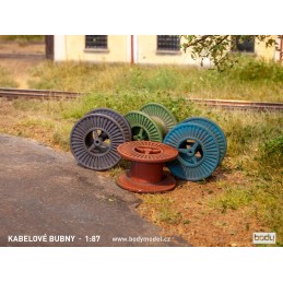 Kabelové bubny 1:87